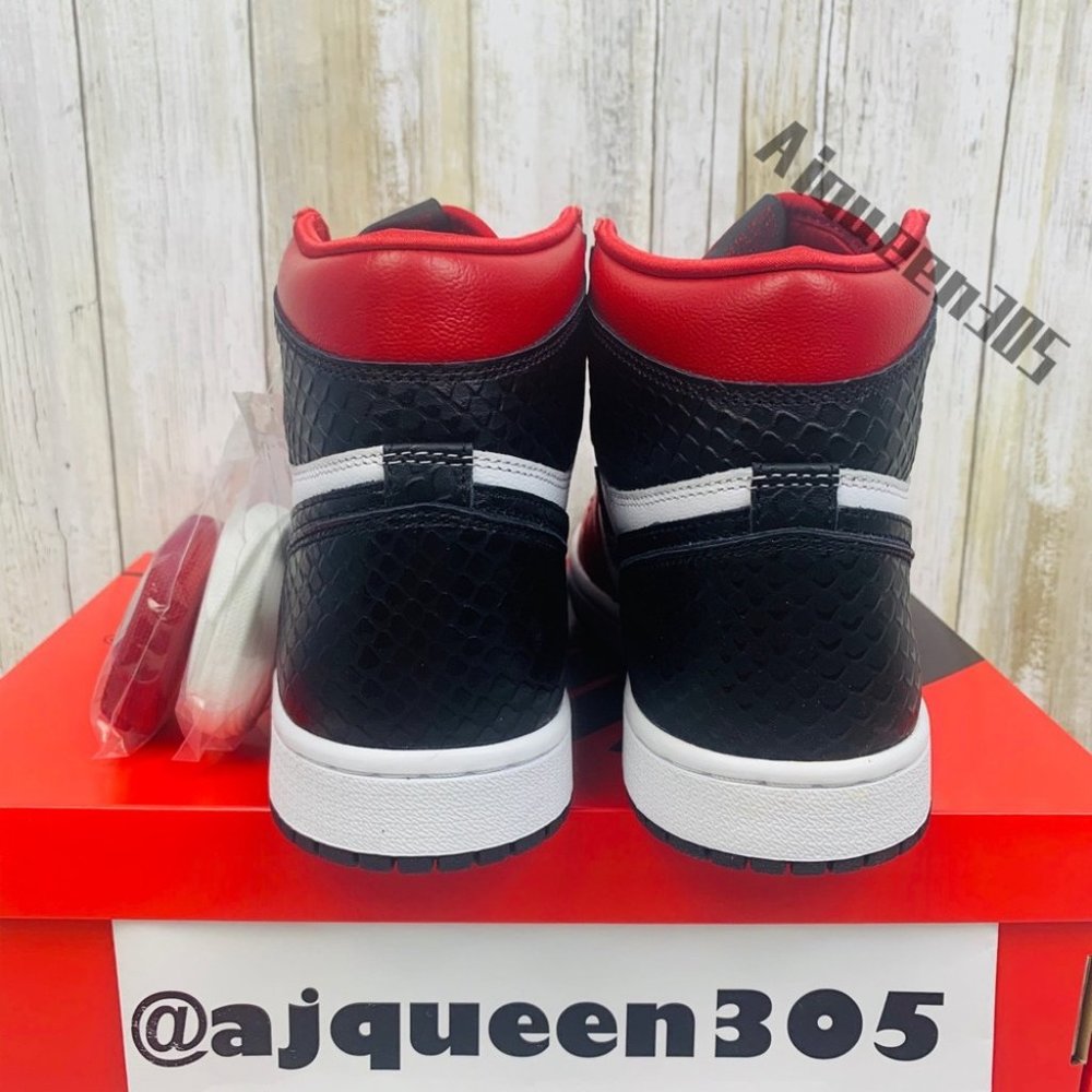 Air Jordan 1 Retro High OG Stain Snake Chicago - Picture 5 of 6